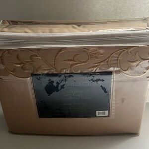 Hotel Collection Micro Fiber Sheet Set, new.